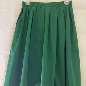 Taydey green A-line skirt  SZ  M. NWT